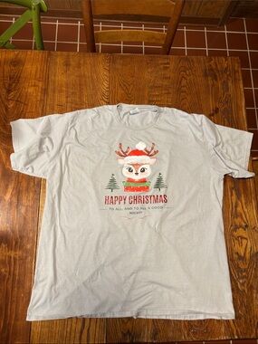 Unisex Light Gray Christmas T-Shirt With Reindeer And Christmas Trees Size 3XL